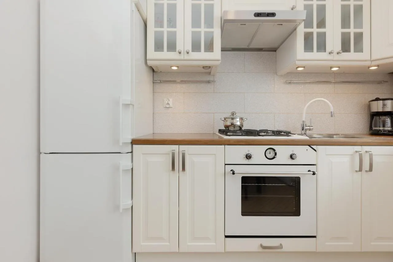 Metro Raclawicka Cozy Studio Apartment By Noclegi Renters Warschau